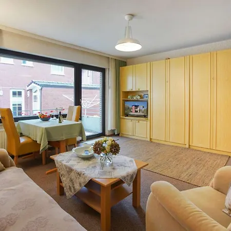 Apartamento Haus Bonhuis Ferienwohnung Gartenblick Borkum